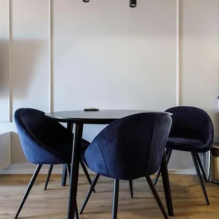 Close-central - City Center - One Bedroom - Jp19 * ורוצלב